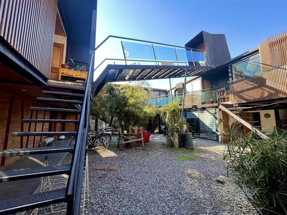 Casa En Venta De 17 Dormitorios En Ñuñoa