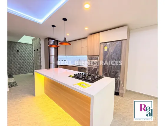 Vendo Casa Unifamiliar En Unidad Abierta En La Ceja - Antioquia 