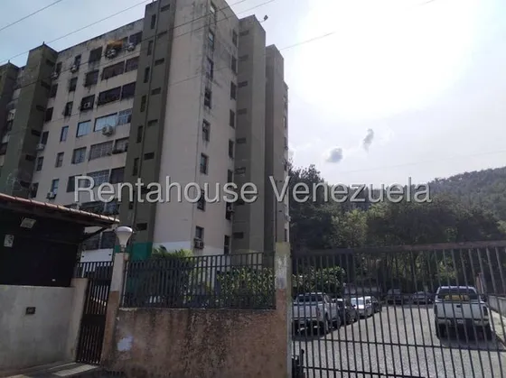 Apartamento En Venta El Naranjal Lr Naguanagua Pozo De Agua Clima Fresco Amplios Espacios 