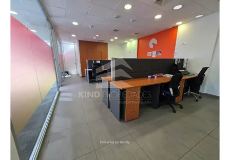 Haz Crecer Tu Empresa En Una Ubicación De Prestigio