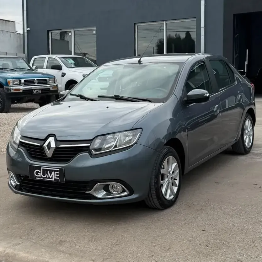 Renault Logan 1.6 Privilege 105 hp