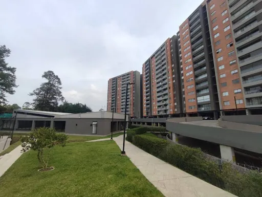 Apartamento En Arriendo San Antonio 643-8291933
