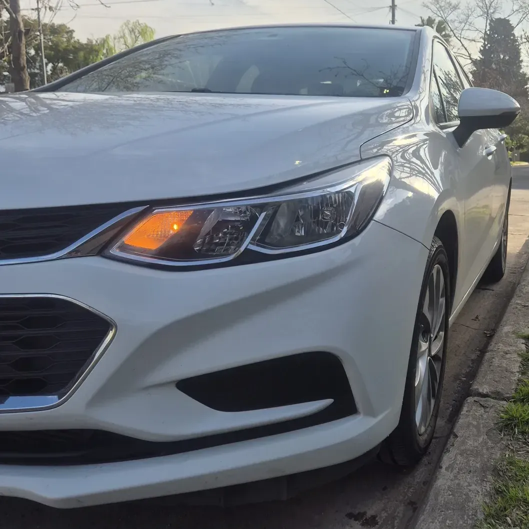 Chevrolet Cruze 1.4 Ls sedan