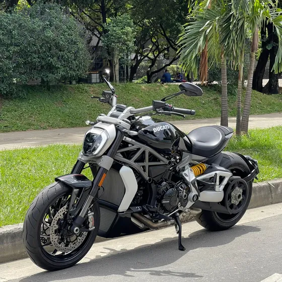 Ducati X Diavel S 1260