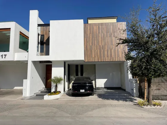 Casa Nueva En Venta En Muralia I