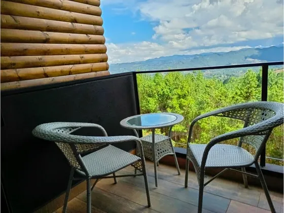 Apartamento En Venta En El Retiro