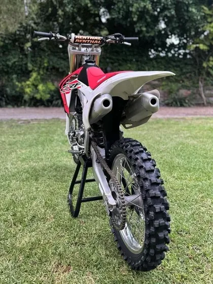 Honda Crf250r Mod2017. Legal Titular.