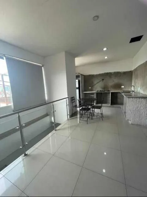 Js Galpón + Apartamento En Venta Centro De San Cristóbal
