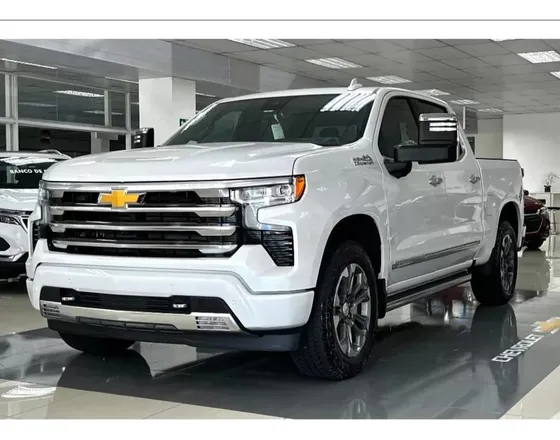 Chevrolet Silverado 5.3 V8 High Country