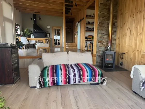 Propiedad En Venta Con Inigualable Vista Al Estrec...