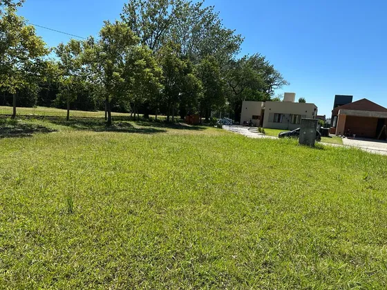 Oportunidad! Terreno En Barrio Las Quintas 2!