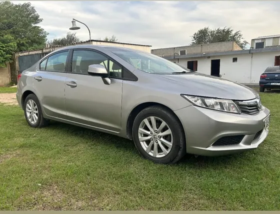 Honda Civic 1.8 Lxs At 140cv