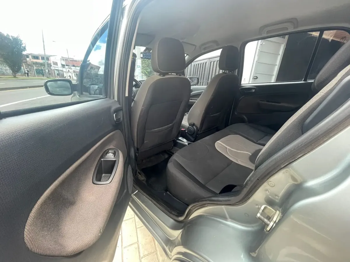 Fiat Uno 1.4 Way640086054092811215