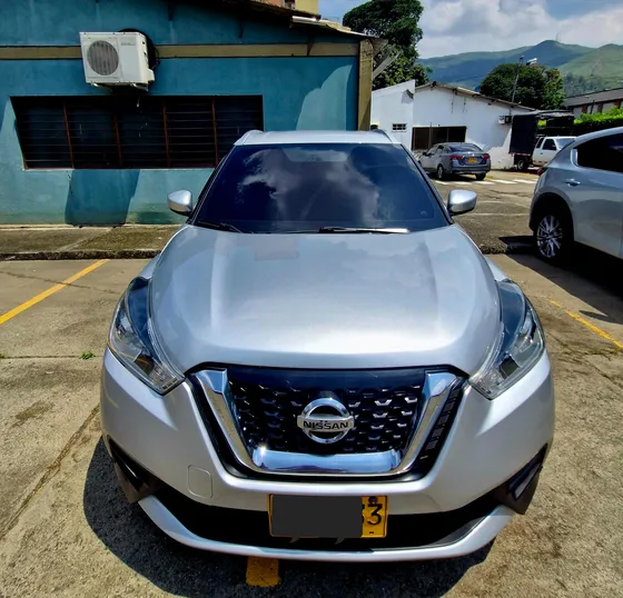 Nissan Kicks 1.6 Advance