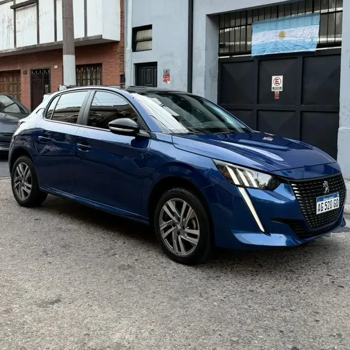 Peugeot 208 1.6 Feline Tiptronic