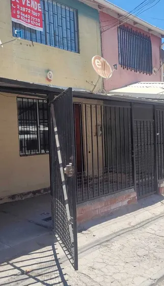 Casa En Pasaje Cerrado   Con Subsidio (64699)