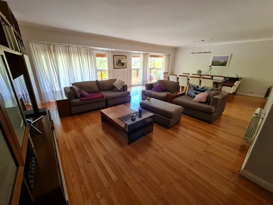 Excelente Piso 4 Ambientes Con Cochera - Plaza Mitre