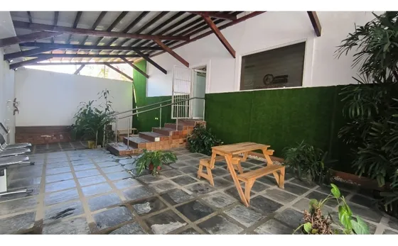 Se Vende Casa Comercial 800m2 Montecristo 4952