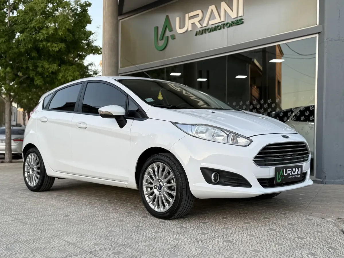 Ford Fiesta Kinetic 1.6 Se 120cv