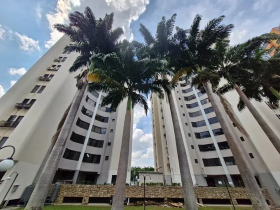Venta Hermoso Penthouse Urb La Granja (mh)