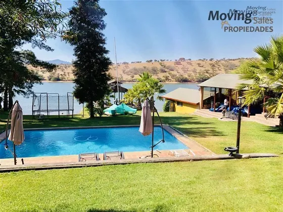 Acogedora Piscina Quincho 6d/3b Orilla Lago Rapel