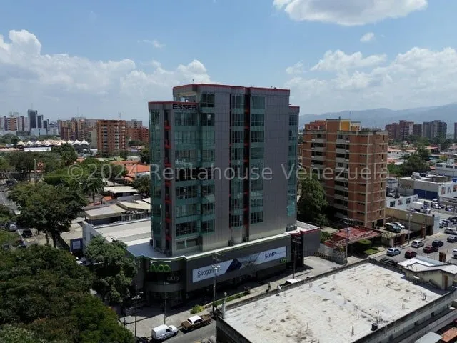 Francisco Rojas Norscia Rentahouse Del Este Alquila, Oficina Comercial En Pleno Este De Barquisimeto, Moderna Y Amplia, Ideal Para Empresa De Servicios O Comercial, 2 4 - 2 9 2 8 8,  Invierte Ya!!!
