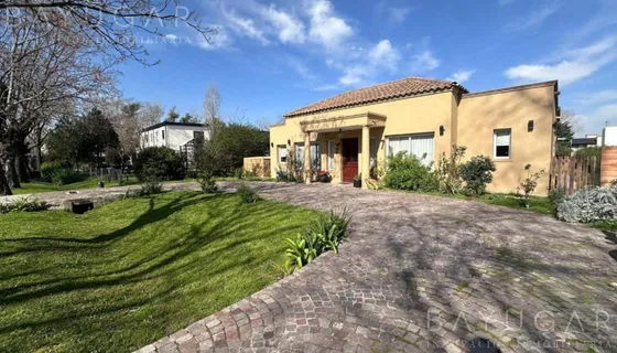Venta - Casa En Barrio Cerrado Sausalito - Apto Crédito