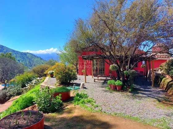 Casa En Venta De 4 Dorm. En Curacaví