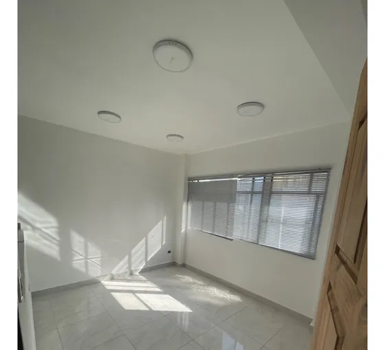 Alquiler De Oficinas En Chacao, Av. Mohedano.