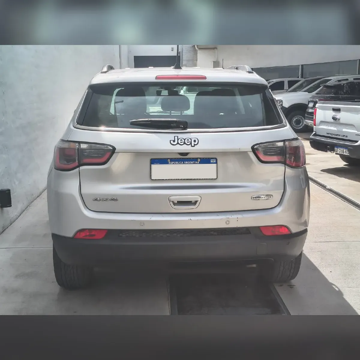 Jeep Compass 2.4 Longitude Plus516786850481448964
