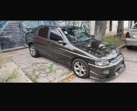 Ford Escort 1.8 Clx