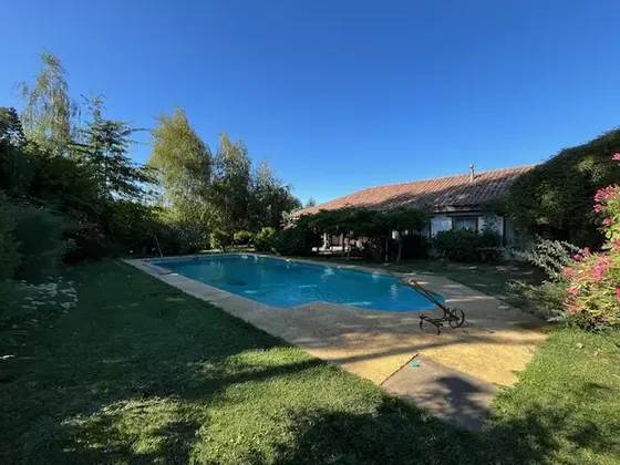 Casa Salida A Cerro Colorado.