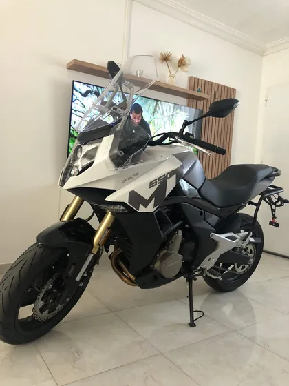Vendo Cf Moto 650 Mt Año 2024 Flamante Service Oficial