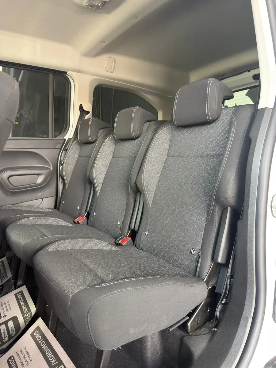 Peugeot Rifter 2026 1.2 Puretech Allure Pack At