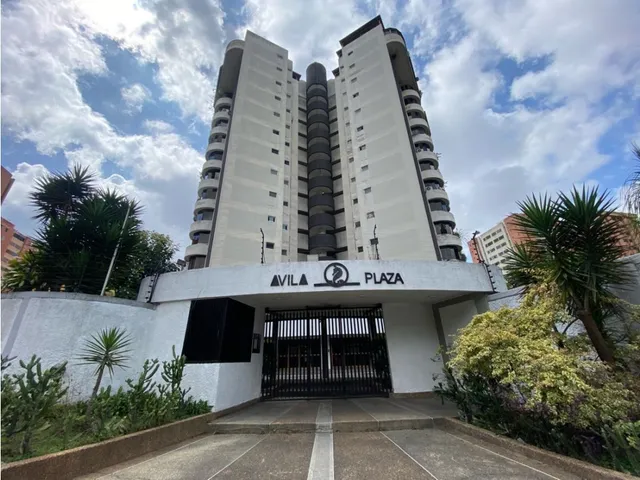 Apartamento Remodelado En Lomas Del Avila 100mts 3h-2b-3pe-1m