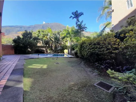 Alquilo Apartamento 305m2 Sebucán 5013