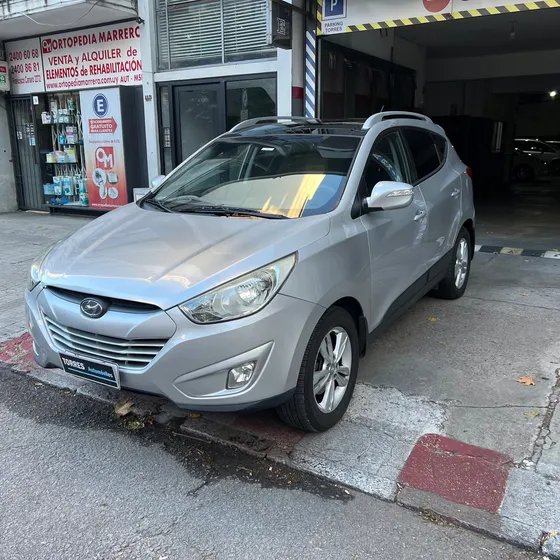 Hyundai Tucson 2.0 Gl 6at 2wd