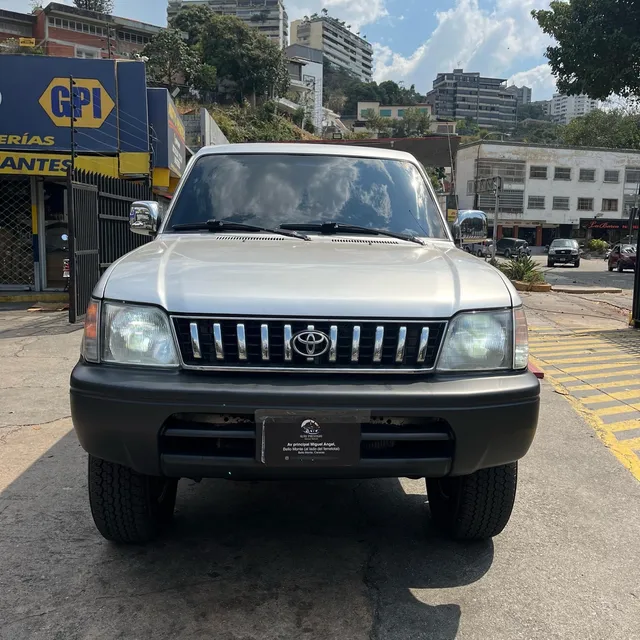 Toyota Merú Sinc