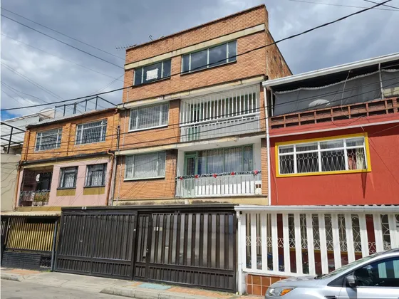 Venta - Edificio Rentando - Santa Isabel Bogota 