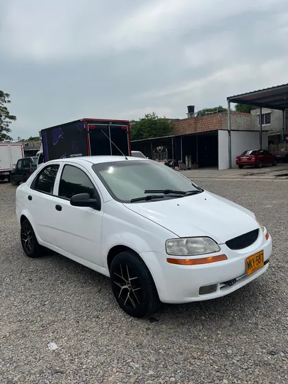 Chevrolet Aveo 1.5 Family