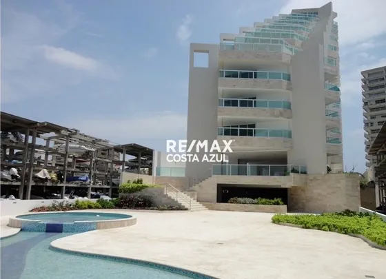Remax Costa Azul Vende Apartamento Con Balcón Edificio Atlantica Planta Total