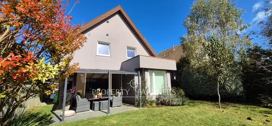 Hermosa Casa En Exclusivo Barrio De Isla Teja
