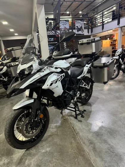 Moto Benelli Trk 502 X