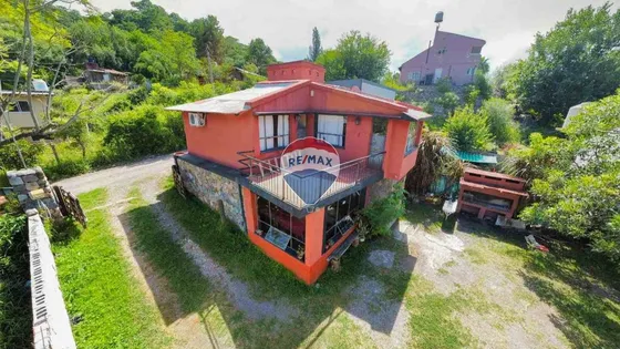Venta De Casa Con Pileta - Los Alisos