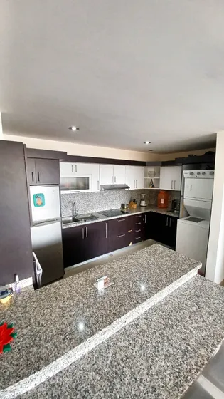 Venta Apartamento 81 Mt2 La Candelaria 3 Hab 2 Baños 1 Puesto , Casa Bera