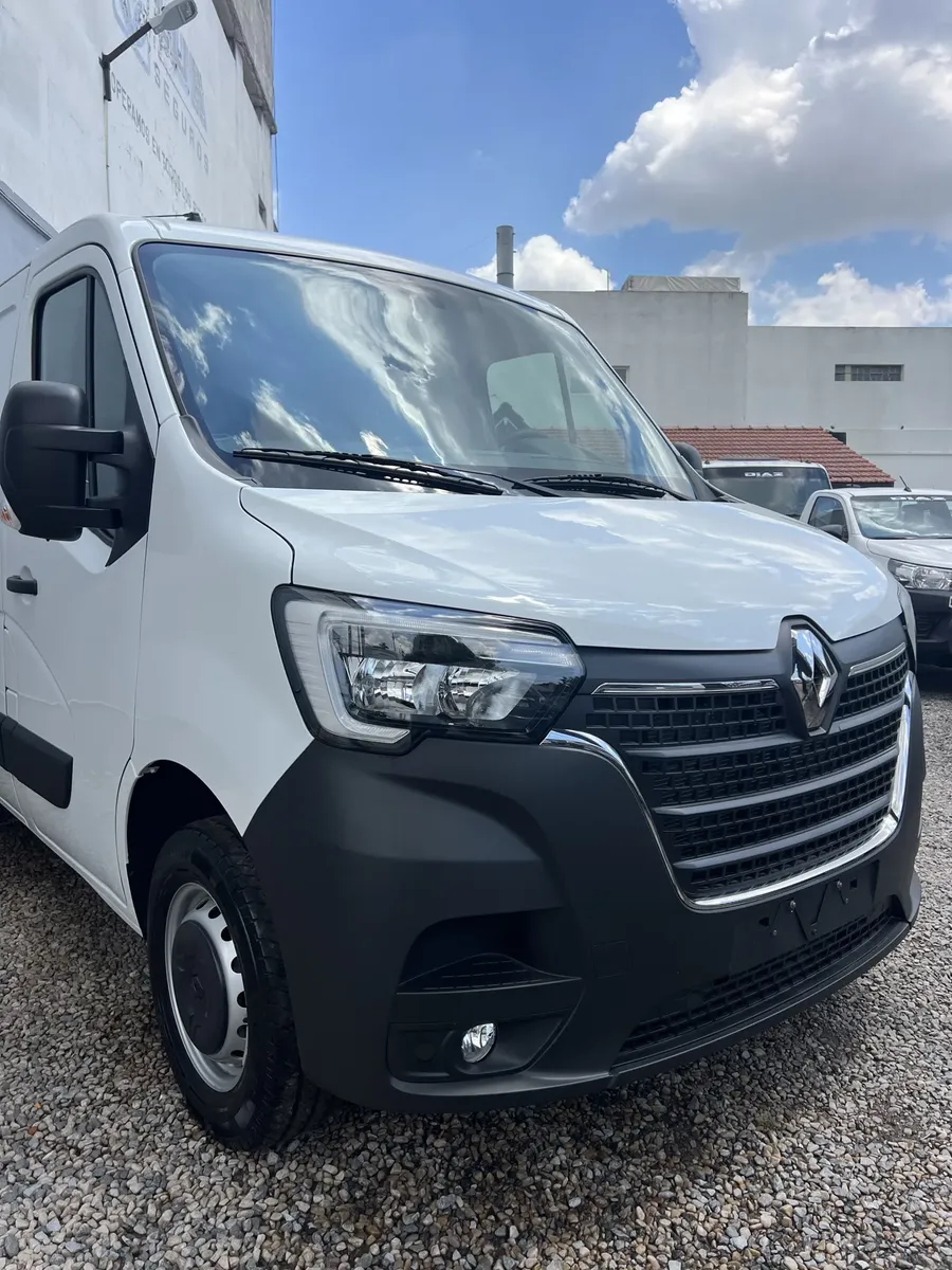 Renault Master 2.3 L3H2 (13M3)