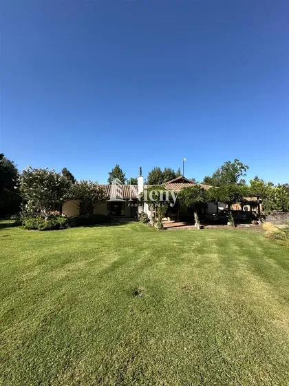 Casa En Venta De 4 Dorm. En San Fernando