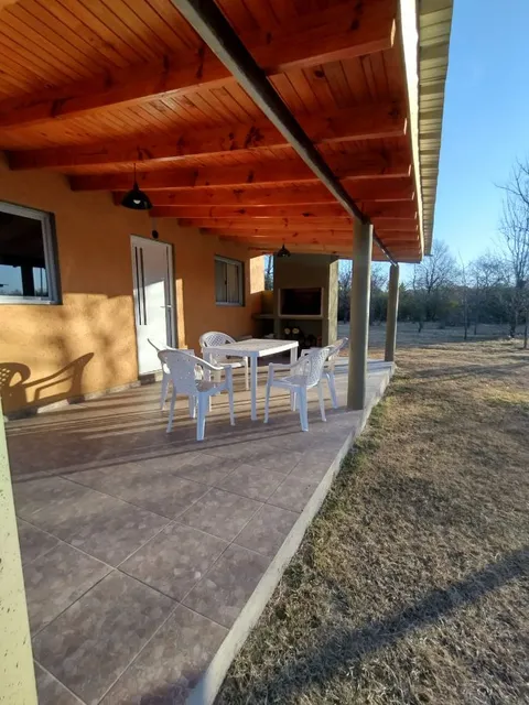00253 Impecable Cabaña Para 5 Personas Con Pileta Exclusiva En Villa Lujan