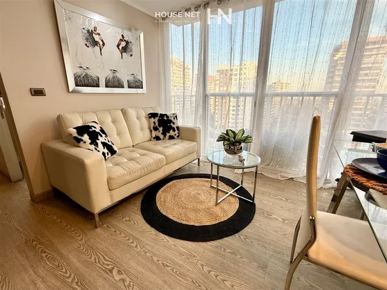 Departamento En Arriendo De 1 Dorm. En Las Condes