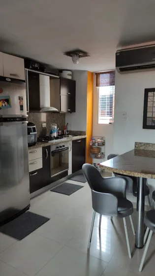 Cb.apartamento En San Diego. Conjunto Residencial Tulipan 